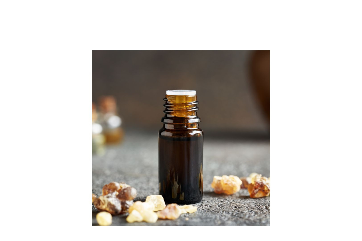frankincense essential oil and winter oils