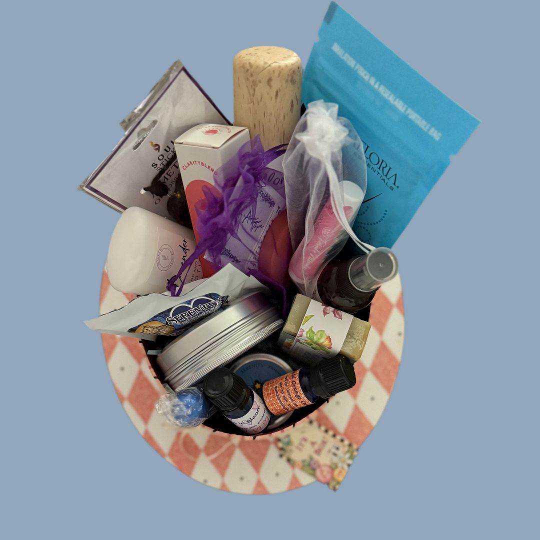 Her Sunday Bonnet Aromatherapy Gift Box