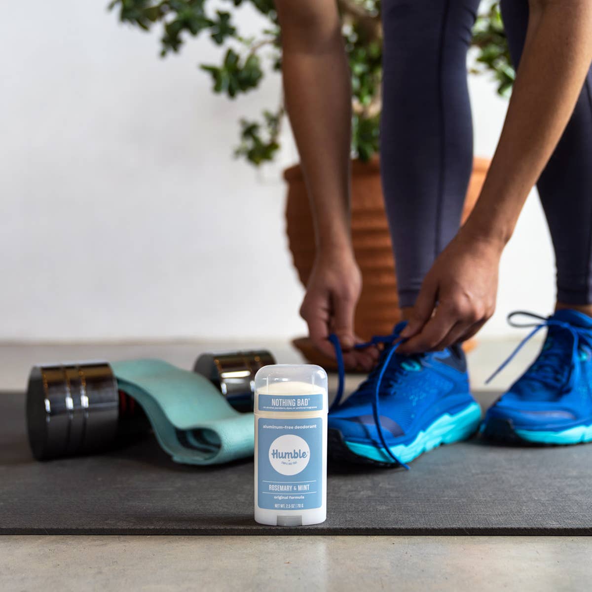Woman in a gym with Humble original formula deodorant – Rosemary & Mint  scent, aluminum free www.aromathyme.com 